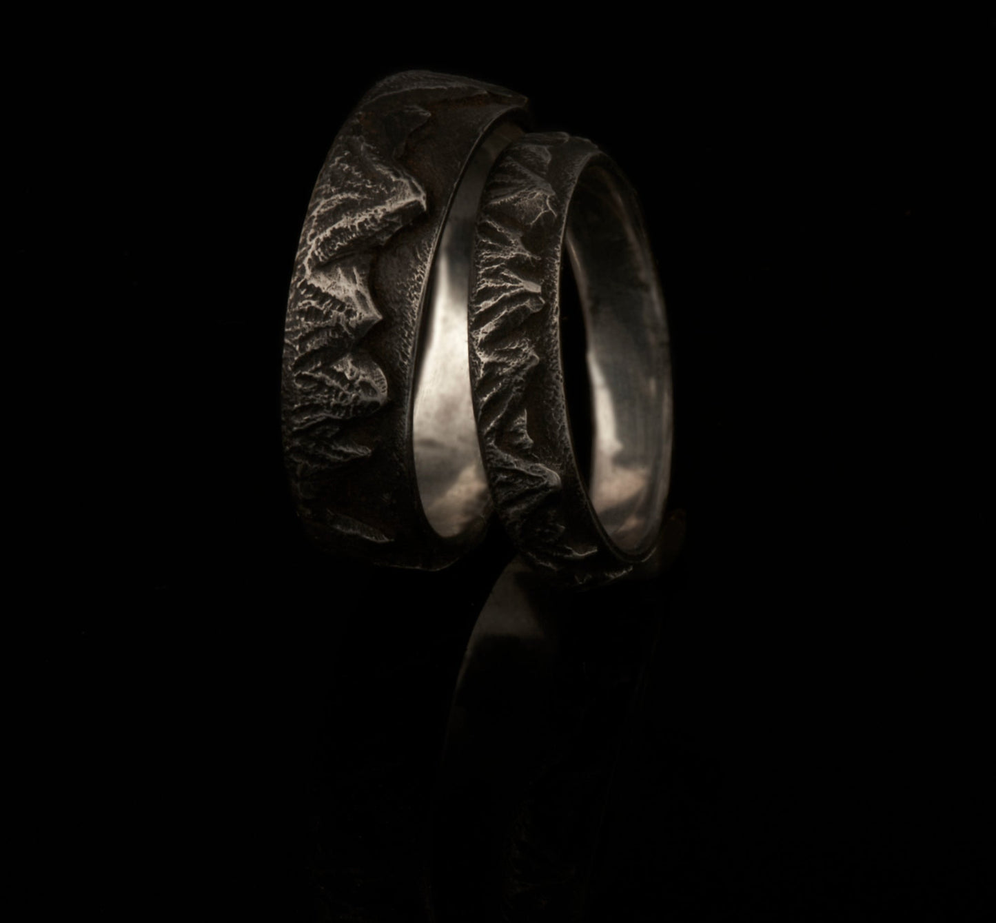 Bergpanorama Trauringe mit Bergen 925 Silber Goldschmiede und Trauring Manufaktur Silberschweif www.gutms.de