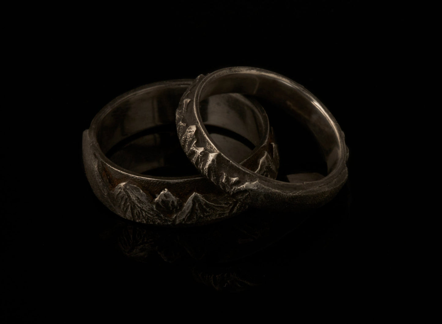 Bergpanorama Trauringe mit Bergen 925 Silber Goldschmiede und Trauring Manufaktur Silberschweif www.gutms.de