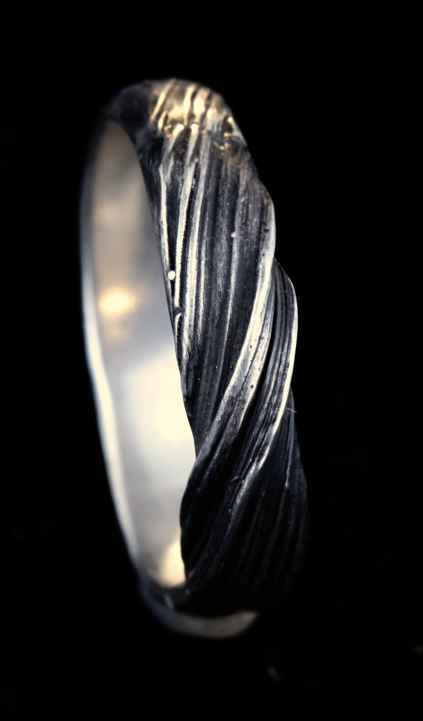 Kaugummi Ring No.4 | Handgefertigter Silberring | Mitsuro Hikime Wachstechnik | Holzmaserung Optik | Japanische Tradition | Schmuckring | Goldschmiede Deutschland