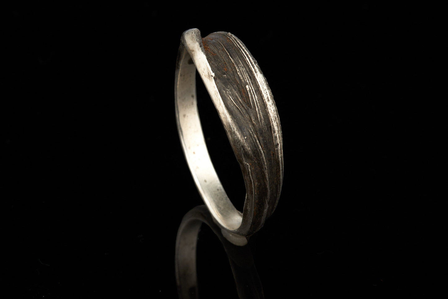 Kaugummi Ring Nr.1 Mitsuro Hikime Traditionelle Japanische Technik in 925 Silber geschwärzt