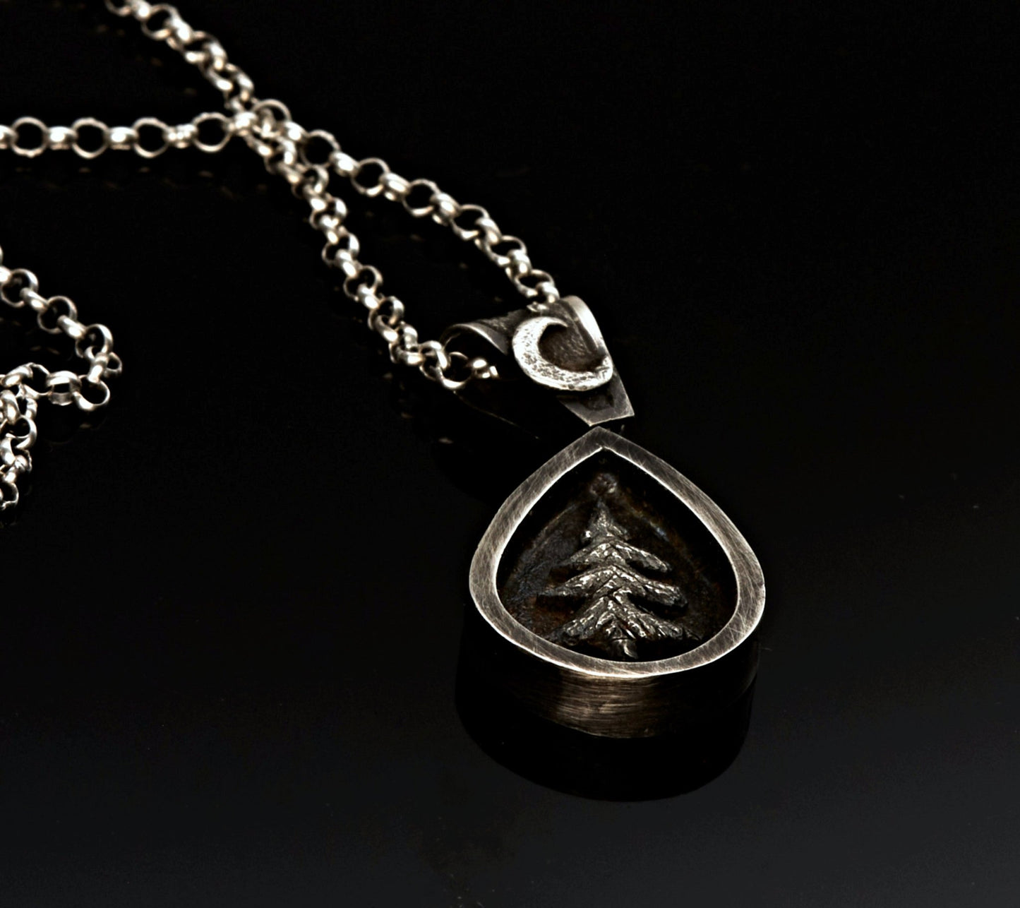 Anhänger mit Baummotiv Baum Tanne 925 Silber Goldschmiede und Trauring Manufaktur Silberschweif www.gutms.de